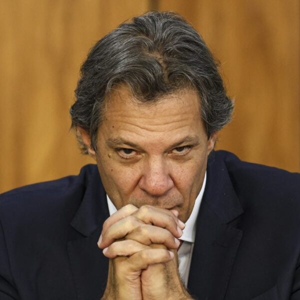 O “chá revelação” de Fernando Haddad, o ilusionista